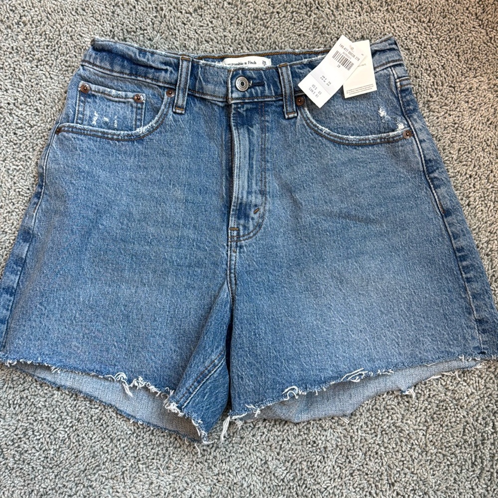 Abercrombie High Rise Dad Short NWT